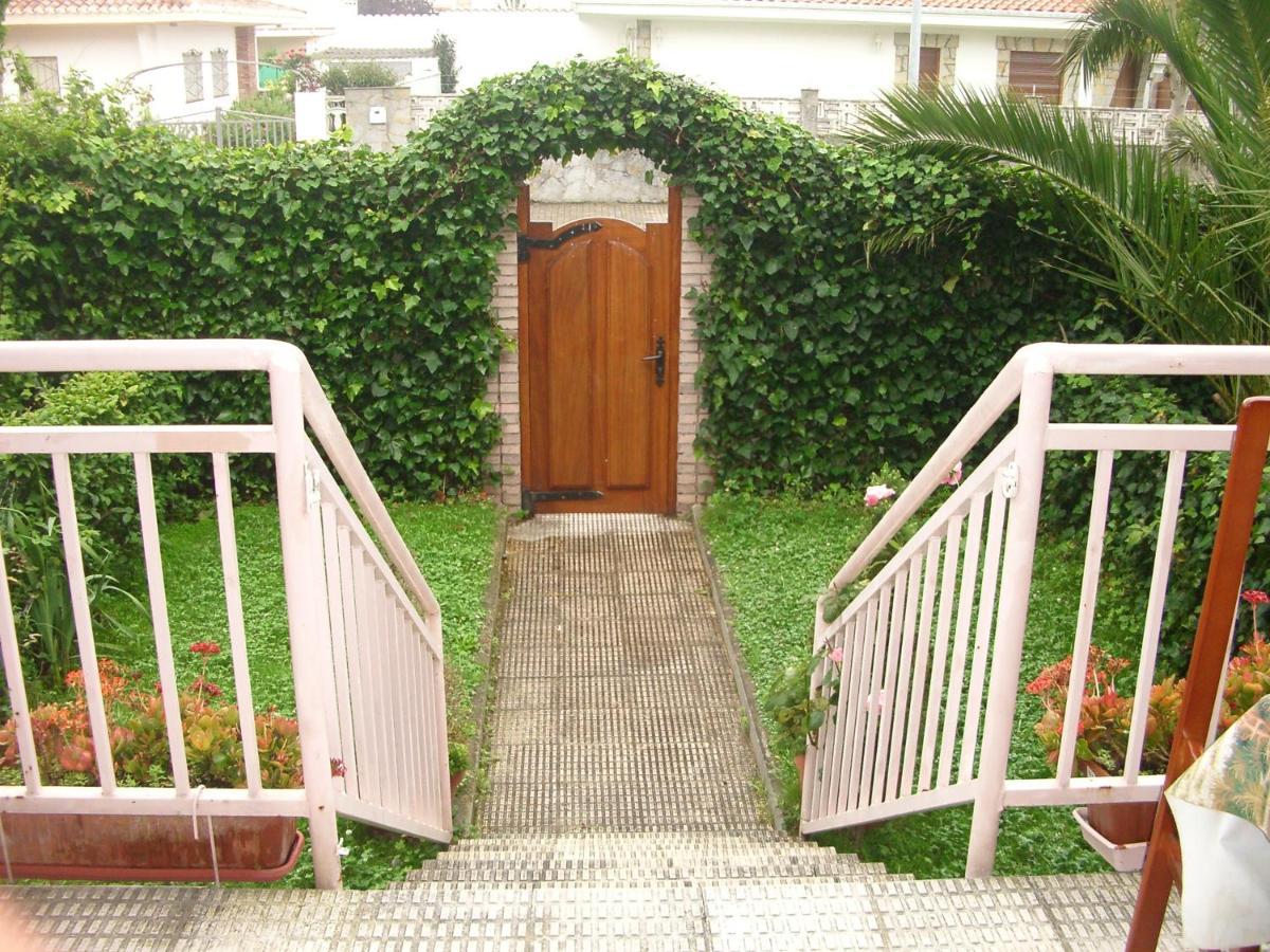 Adosado Con Piscina Y Jardin En Laredo A 100 Mtrs De La Playa 빌라 외부 사진
